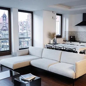 Apartment Sixteen Szafarnia Gdansk