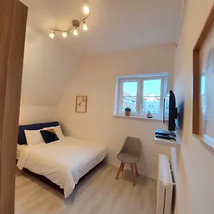 Mini Studio Przy Neptunie Apartment *