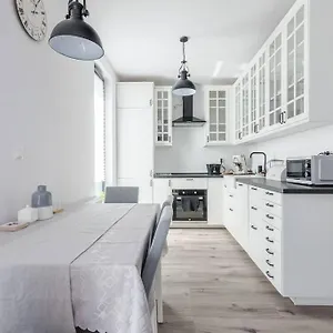 - Center - Bright And Stylish -k2a * Gdansk