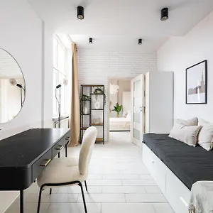 Apartment Stunning With Balcony Gdansk