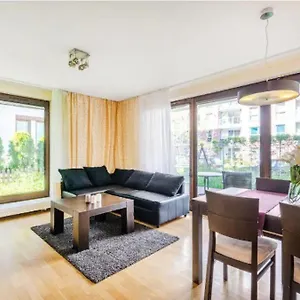 Apartment Urbannest Szafarnia 8