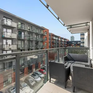 Bastion Walowa Center & Parking By Downtown Apartment *