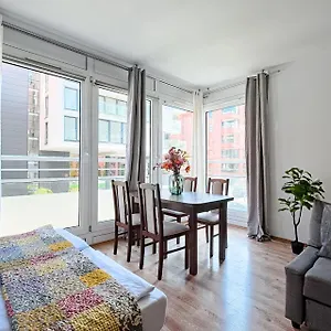 Urbannest Lakowa Gdansk