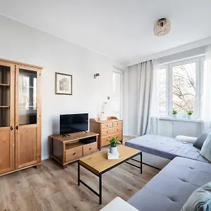 Radunia Canal Apartment