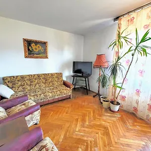 Apartment 60m2 & Walking To The