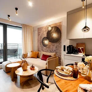 Lighthouse Haven By Aparo - Stare Miasto, Lozeczko Turystyczne, Ekspres Do Kawy, Balkon, Winda, Dworzec Glowny