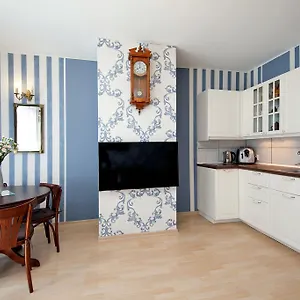 Elite Ogarna Deluxe Old Town Apartment