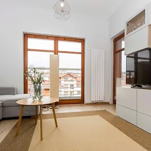 - Neptun Park By Oneapartments Apartment