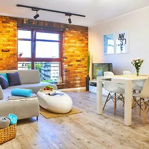 Apartament River Island - Srodmiescie Apartment