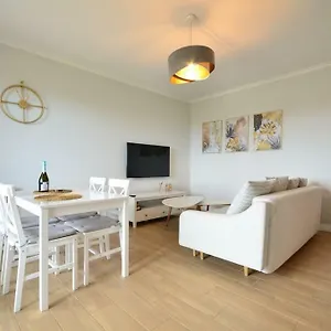 Lira Apartament Apartment *